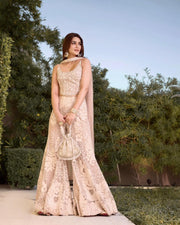 Kriti Sanon in Pia Sharara Set