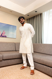 Dulquer Salmaan in Zahlen Kurta set