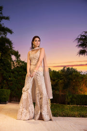 Kriti Sanon in Pia Sharara Set