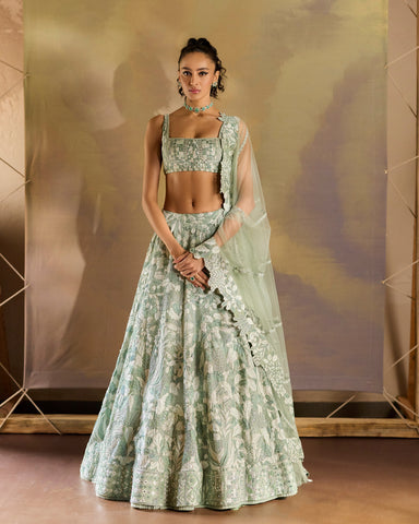 Vridi Lehenga set