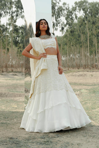 Ivory 3D floral Léna set.