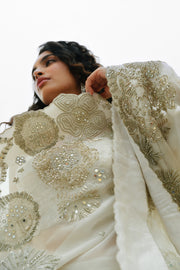 Ivory and gold Théa lehenga set