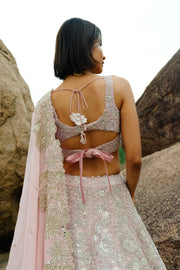 Champagne Pink Théa lehenga set
