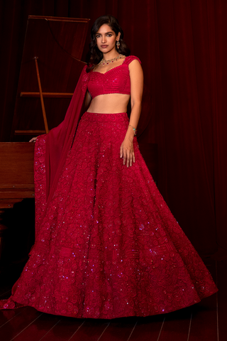 Evie Lehenga