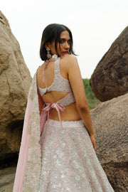 Champagne Pink Théa lehenga set