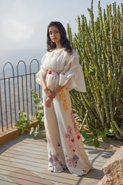 Pouf top with Precious flowers bunches pants