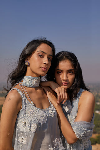 Precious flowers Swing top and pants set