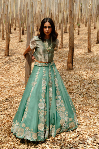 Teal Delà Lehenga with top